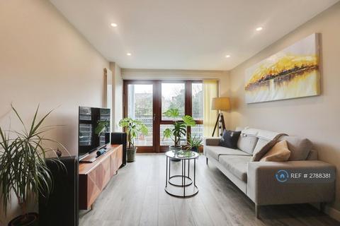 1 bedroom flat to rent, Carlton Drive, London, SW15