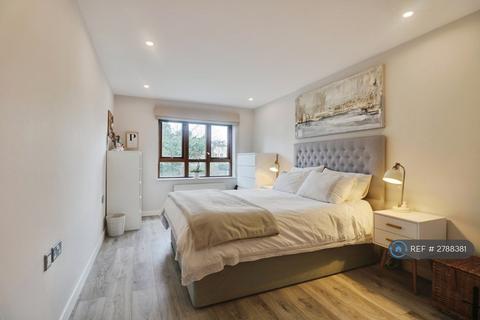 1 bedroom flat to rent, Carlton Drive, London, SW15