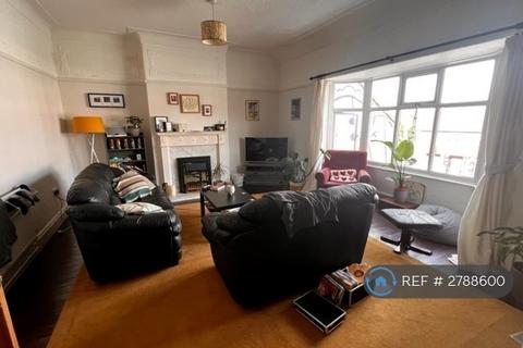 1 bedroom flat to rent, Stonegate Road, Leeds, LS6