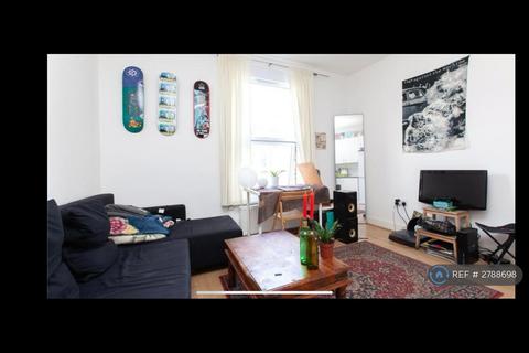 undefined, Downs Road, London, E5