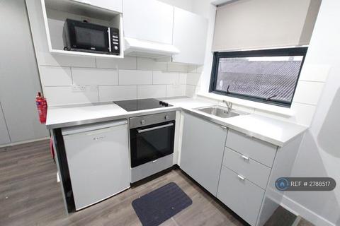 Studio to rent, Edgware, Edgware, HA7
