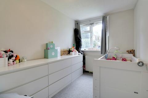 2 bedroom flat to rent, Douglas Court, Biggin Hill TN16
