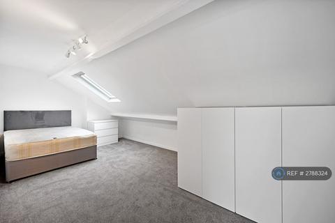 undefined, London, London, W5