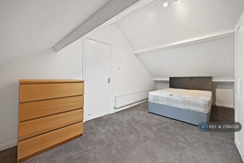 undefined, London, London, W5