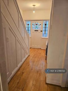 3 bedroom semi-detached house to rent, Holden Road, Leigh, WN7
