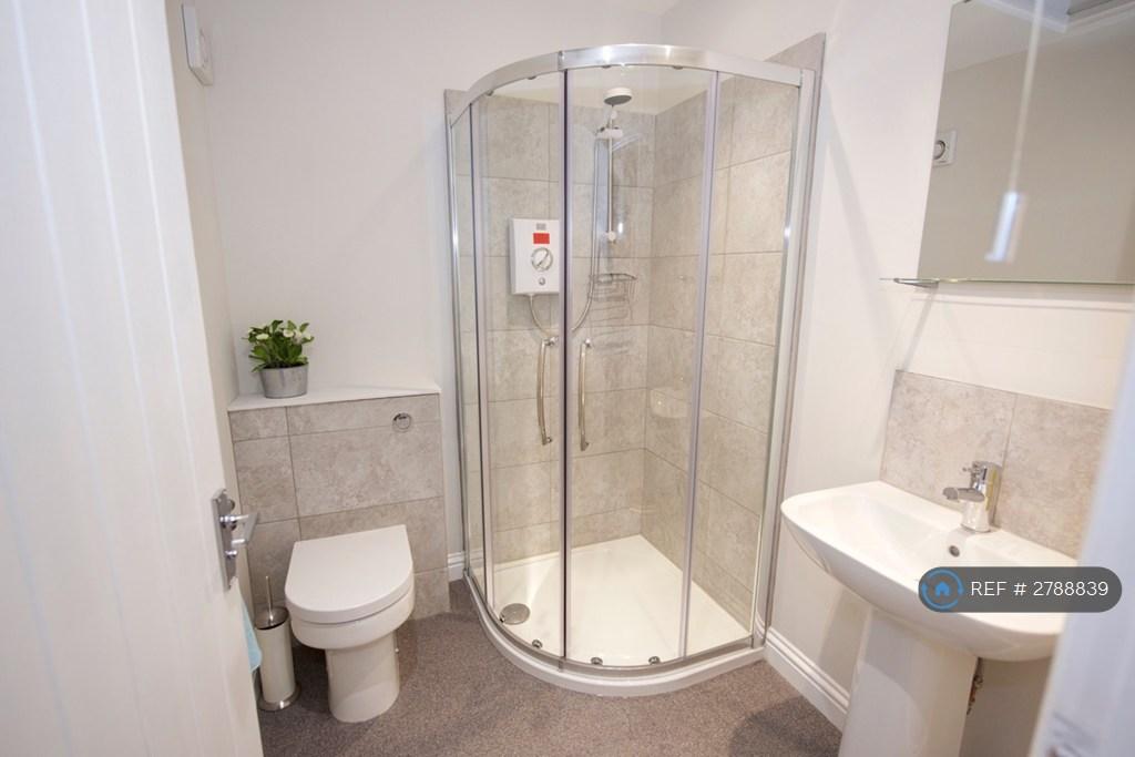 Ensuite Bathroom