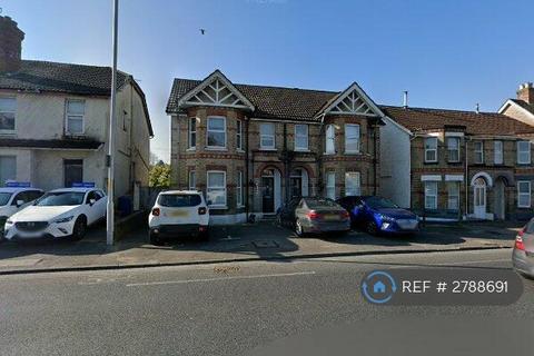 1 bedroom in a house share to rent, Bournemouth Road, Poole, BH14