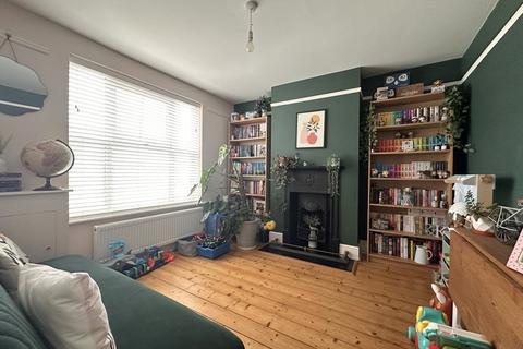 3 bedroom semi-detached house for sale, Grove Road, Chelmsford, CM2