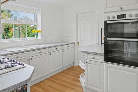 4 bedroom detached house for sale, Grange Road, Banbury