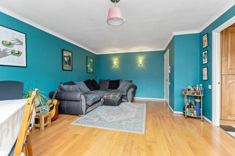 undefined, 4/3  New Orchardfield , Edinburgh EH6
