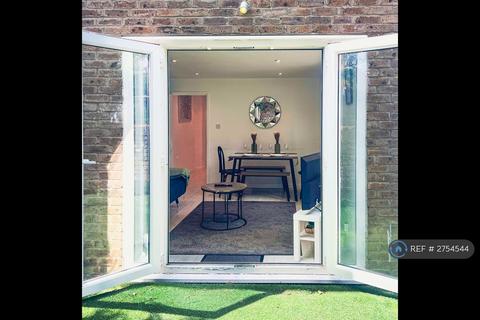 undefined, Ashmore Road, London, W9