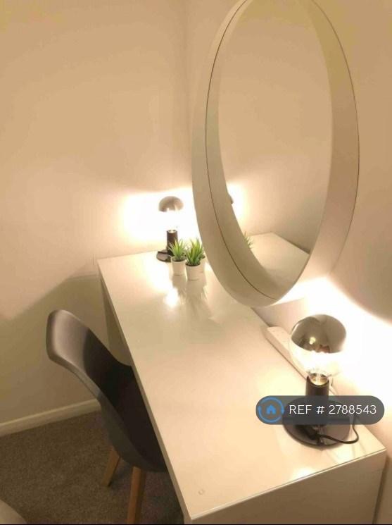Main Bedroom Dressing Table