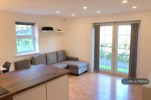 undefined, Roxby Court, Cardiff, CF10