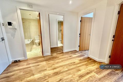 2 bedroom flat to rent, The Quays, Leeds, LS1