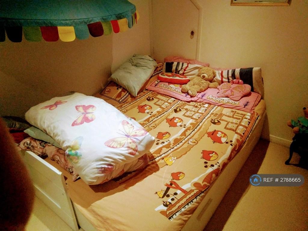 Double Bedroom 2