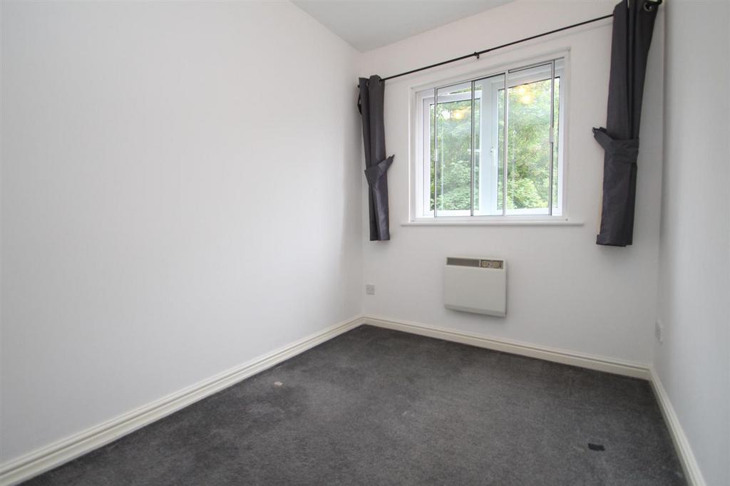 2nd Bedroom