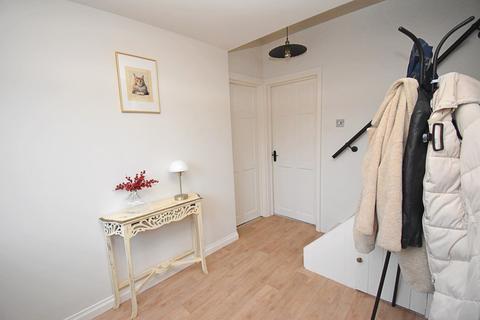 3 bedroom end of terrace house for sale, Sky Peals Road, Woodford Green, Essex. IG8 9NF