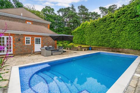 4 bedroom detached house for sale, Springfield Road, Camberley