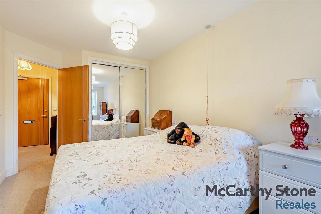 8671151-interior04-800.jpg