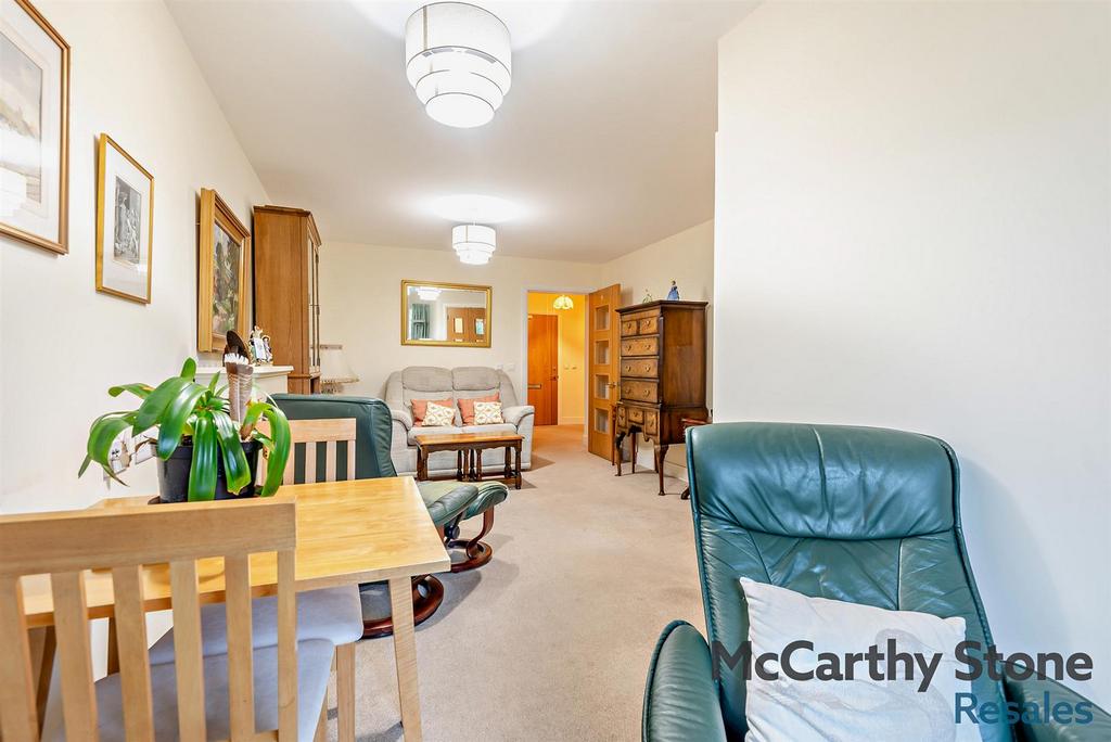 8671151-interior11-800.jpg