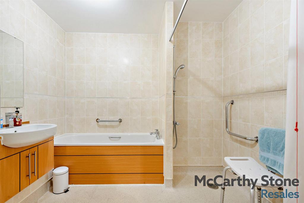 8671151-interior18-800.jpg