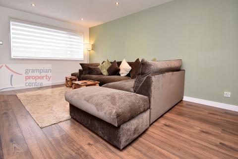 3 bedroom detached house for sale, Kirkland Hill, Lhanbryde, Elgin, IV30 8QH