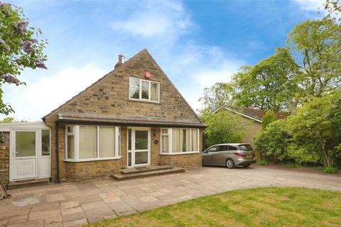 4 bedroom detached house for sale, Bradford Road, Huddersfield HD2