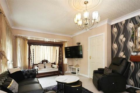 4 bedroom detached house for sale, Bradford Road, Huddersfield HD2
