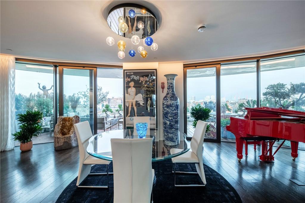 Reception Room