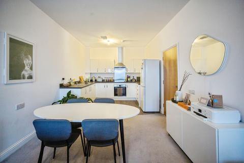 2 bedroom apartment for sale, 4 Sayers Way, Erith, DA8