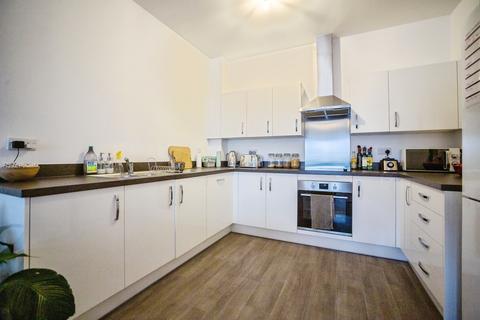 2 bedroom apartment for sale, 4 Sayers Way, Erith, DA8