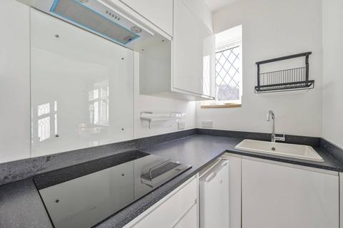 1 bedroom flat to rent, Inner Park Road, Southfields, London, SW19