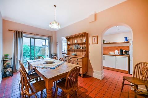 4 bedroom terraced house to rent, Twickenham, St Margarets, Twickenham, TW1
