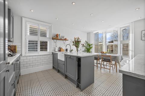 3 bedroom apartment for sale, Aspinall Road, London, SE4