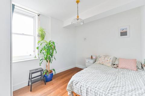 1 bedroom flat for sale, Belgrave House, Clapham Road, Oval, London, SW9