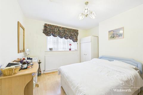 3 bedroom semi-detached house for sale, Holders Hill Avenue, Hendon NW4