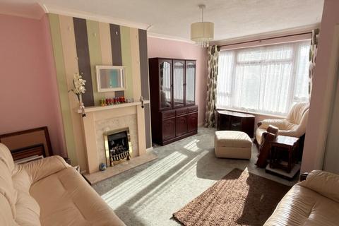 undefined, Bruce Road, Reading RG5