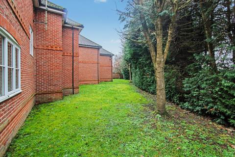 1 bedroom apartment for sale, Mallard Place, Farnborough , Hampshire, GU14