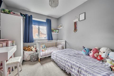3 bedroom semi-detached house for sale, Weir Crescent, Kidderminster