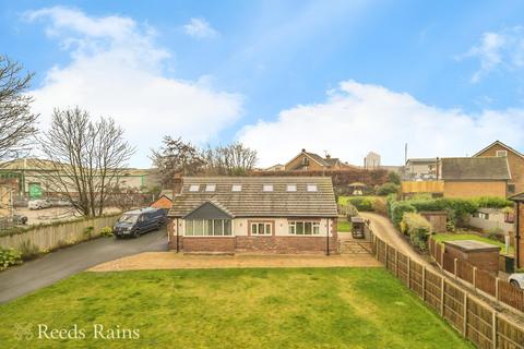 5 bedroom bungalow for sale, Wakefield Road, West Yorkshire WF5