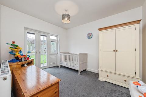 5 bedroom bungalow for sale, Wakefield Road, West Yorkshire WF5