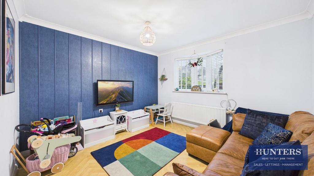 Living Room/Bedroom 4