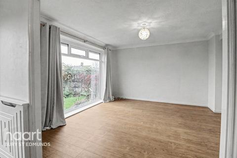 3 bedroom detached bungalow for sale, Scott Road, Ixworth, Bury St Edmunds