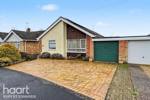 3 bedroom detached bungalow for sale, Scott Road, Ixworth, Bury St Edmunds