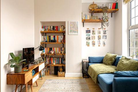 1 bedroom flat for sale, ARRAGON ROAD, CENTRAL TWICKENHAM