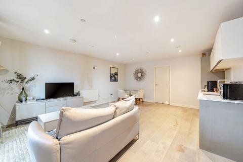 1 bedroom apartment for sale, Field End Road, Ruislip, HA4