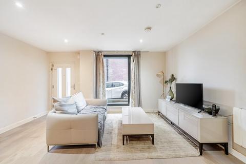 1 bedroom apartment for sale, Field End Road, Ruislip, HA4
