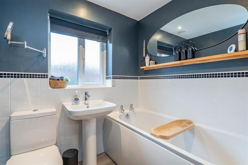 Master Bedroom Ensuite