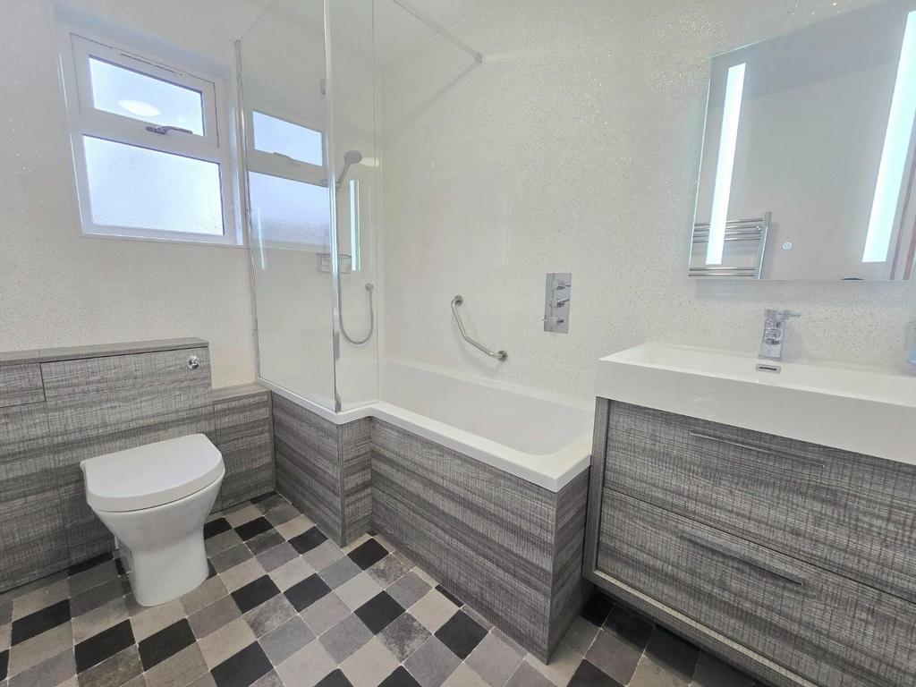 Annex bathroom