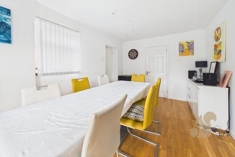 3 bedroom semi-detached house for sale, Jubilee Road, Brandon IP27